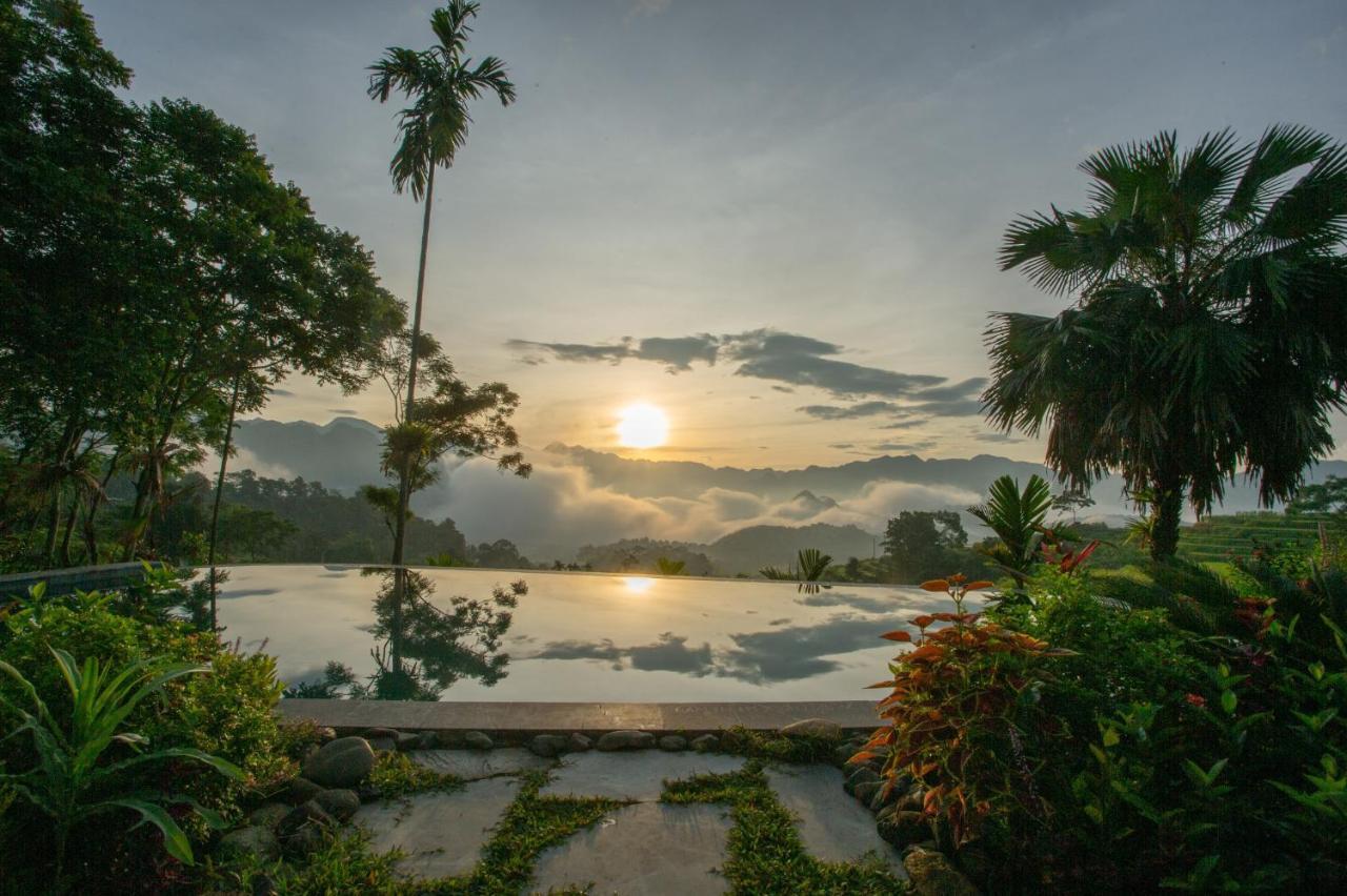 Puluong Home Pu Luong Luaran gambar
